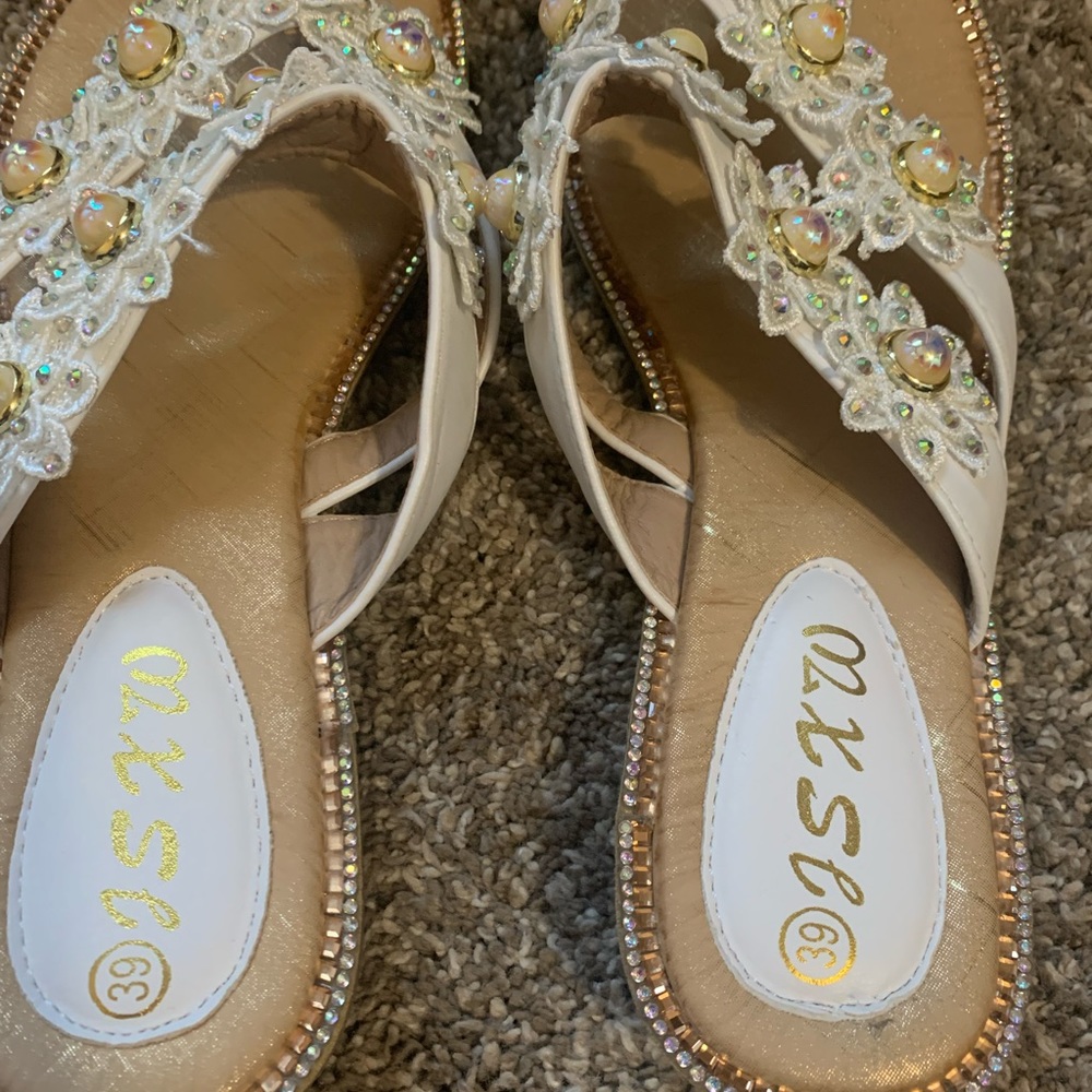 JSXW Beaded Rhinestone Sandals - Picture 3 of 5